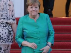 В Германии требуют расследовать отношения правительства Меркель с Газпромом