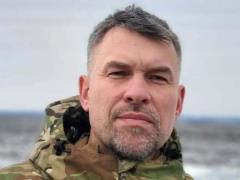  Вдруг что, я там – на скамейке запасных : актер-воин Геннадий Попенко растрогал сеть постом о списании из армии и назвал причин