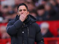 Amromim was going to leave Mu shortly after taking office