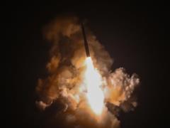 США испытали межконтинентальную ракету Minuteman III