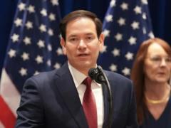 Рубио в Конгрессе США уклонился от вопроса и не захотел называть Путина военным преступником