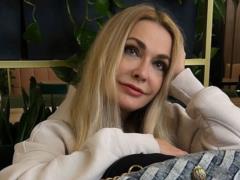 Сумская показала себя в роли Роксоланы на архивном фото из 90-х