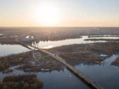Загрязнение воды в Днепре под Киевом: кто безнаказанно нарушает природоохранное законодательство и не только