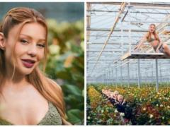 Тина Кароль со стальным прессом в экстра-мини очаровала гибкостью на съемках клипа в теплице