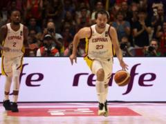 The star of the Spanish basketball ends his career in the national team