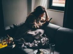 Депрессия передается через поцелуи — исследование