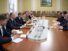 В ОП провели встречу с делегацией Сената США