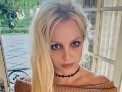 Брітні Спірс влаштувала п’яний дебош на борту літака та наїхала на стюардесу