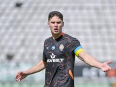 Sudakov of Visor with a nimble engrave of Shakhtar at the travy