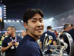 The newly made champion champion champion can continue his career in Napoli