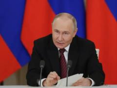 Путин сравнил украинскую власть с террористами и фактически отказался от переговоров с Зеленским