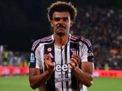 Veiga turn to a person Pilsl Odlandy in Juventusi