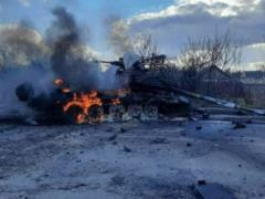 Війна, день 1200. Українські військові вдарили по російському локомотиву з колоною техніки