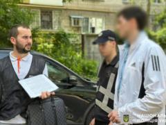 В Киеве мужчина поджег автомобиль военного по заказу РФ