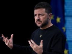 Зеленский отреагировал на массированную атаку России