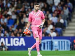 Barcelona is the same as a shared about Relokhid Joan Garsії