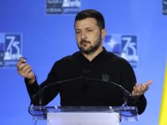 Zelensky interrupted the visit to Canada for two reasons - the media
