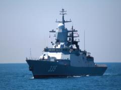 Военные корабли РФ начали сопровождать  теневые  танкеры через Ла-Манш