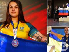Украинка выиграла чемпионат мира, победив россиянок, и встала на первое место с сине-желтым флагом. Видео с армреслинга завируси