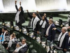 Парламент Ирана одобрил приостановку сотрудничества с МАГАТЭ
