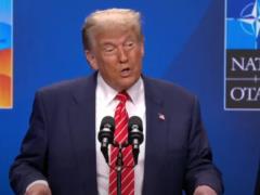 Важно, чтобы деньги НАТО были потрачены на оружие и оборудование, а не на бюрократию - Трамп