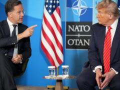 На саммите НАТО устроили представление для Трампа - СМИ