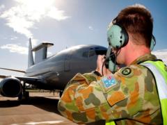 Австралия направит разведывательный самолет для поддержки Украины