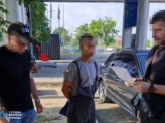 Задержано 14 организаторов схем для уклонистов