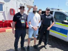 В Украину экстрадировали организатора банды поджигателей