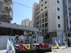 В Израиле попрощались с погибшими от иранской ракеты украинцами