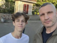 Убийство Максима Матерухина в Киеве: мать парня обратилась к Кличко