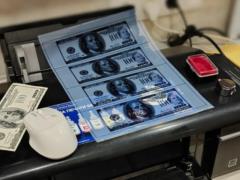 Украинцам  выдавали  фальшивые деньги: какие валюты подделывали мошенники