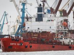 Экспорт нефти из России рухнул до минимума с февраля - СМИ