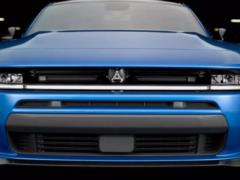 Dodge готов начать продажи долгожданной недорогой модели: у нее странное имя
