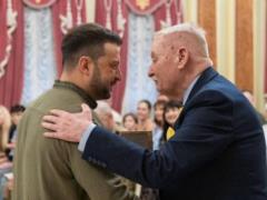 Президент выразил соболезнования в связи со смертью композитора Поклада