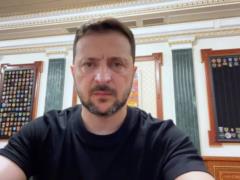 Зеленский: Украина усиливает ПВО и готовит ответ на атаки РФ