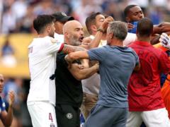 Lu as Enrike provoked a bike at the fir