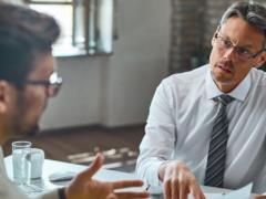 Зарплаты растут, но специалистов не хватает: в каких сферах в Украине наибольший спрос на работников
