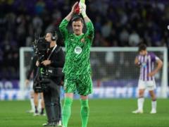 Ter Stegen rewriting the generic of the proposal vid Galatasaray