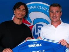 Strasbourg Piring Vikhovansy Manchester United