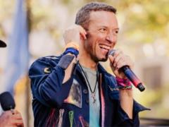 Фронтмен Coldplay случайно раскрыл измену директора компании