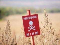 В Херсонской области трое волонтеров подорвались на российской мине