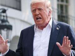 Трамп предупредил Иран о возобновлении ядерной программы
