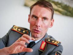 РФ сможет одновременно запускать 2000 дронов по Украине - генерал ФРГ