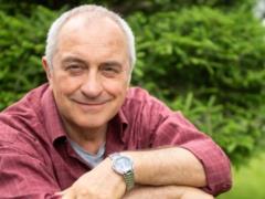 Виктор Андриенко рассекретил свою пенсию и объяснил, почему отказался от звания Народного