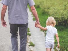 В Баварии будут штрафовать родителей, которые опаздывают забирать детей из