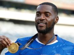 Adarabioio: Chelsi, Schob Rummagati in Utoma