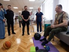 Zelensky visited the rehabilitation center of the Ministry of Internal Affairs