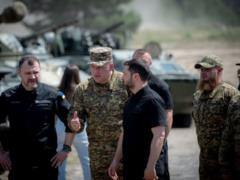 Президент посетил тренировочную базу Нацгвардии