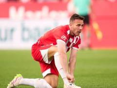 Three Clubs Tsikhika Pіvzakhisnik Juventus Arthur Mel